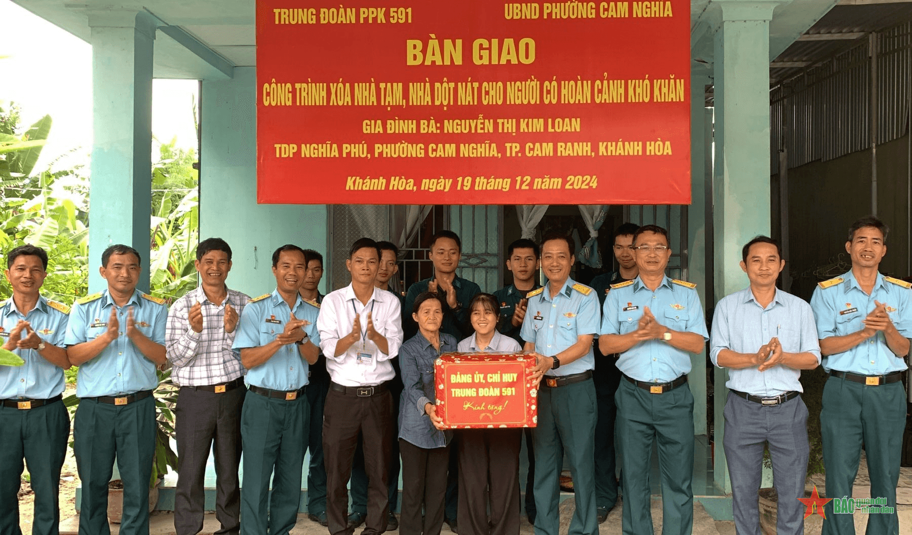 Trung đoàn 591 sửa chữa nhà ở giúp gia đình chính sách