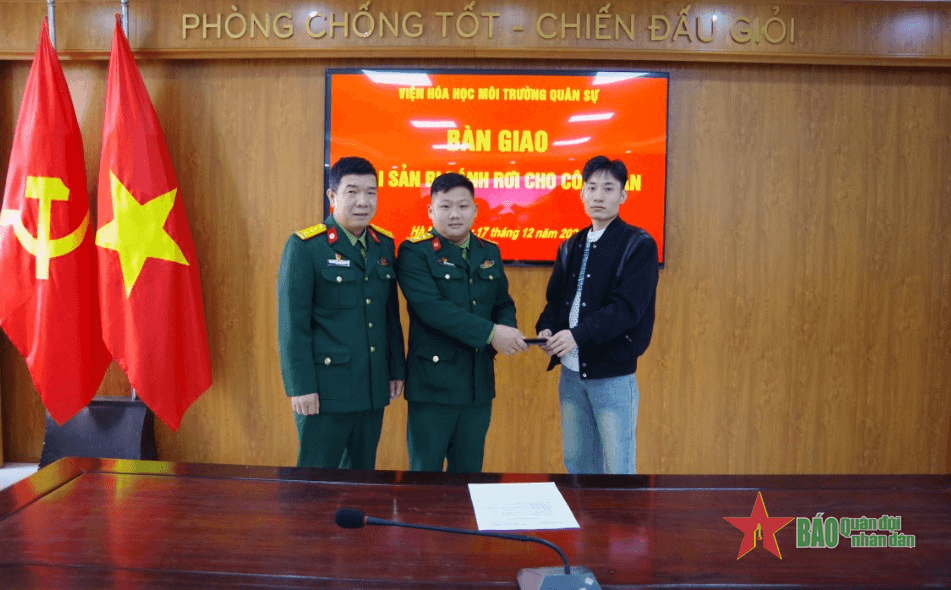 Hành động đẹp của Trung úy QNCN Ngô Quang Khải