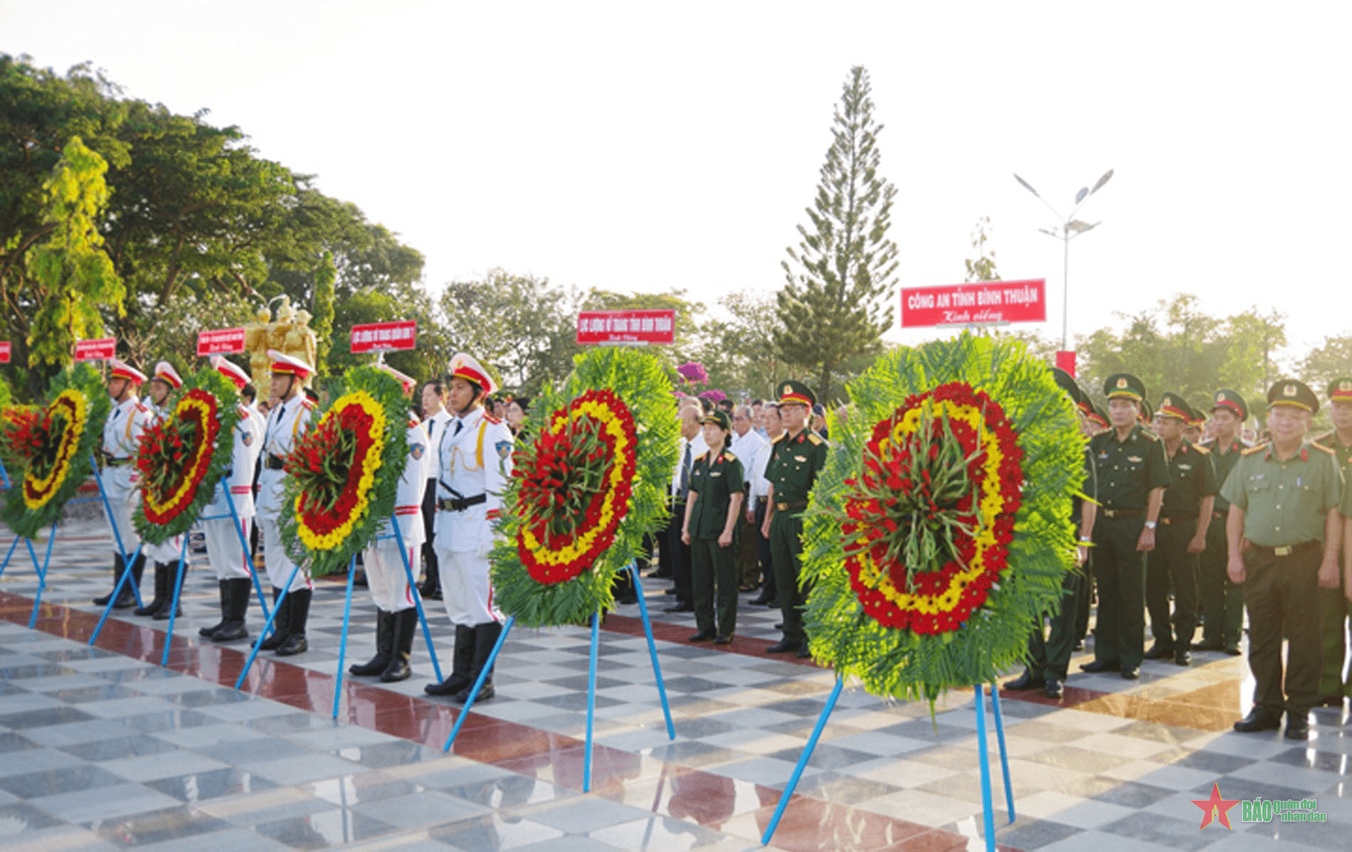 Bình Thuận dâng hương tưởng niệm các Anh hùng liệt sĩ