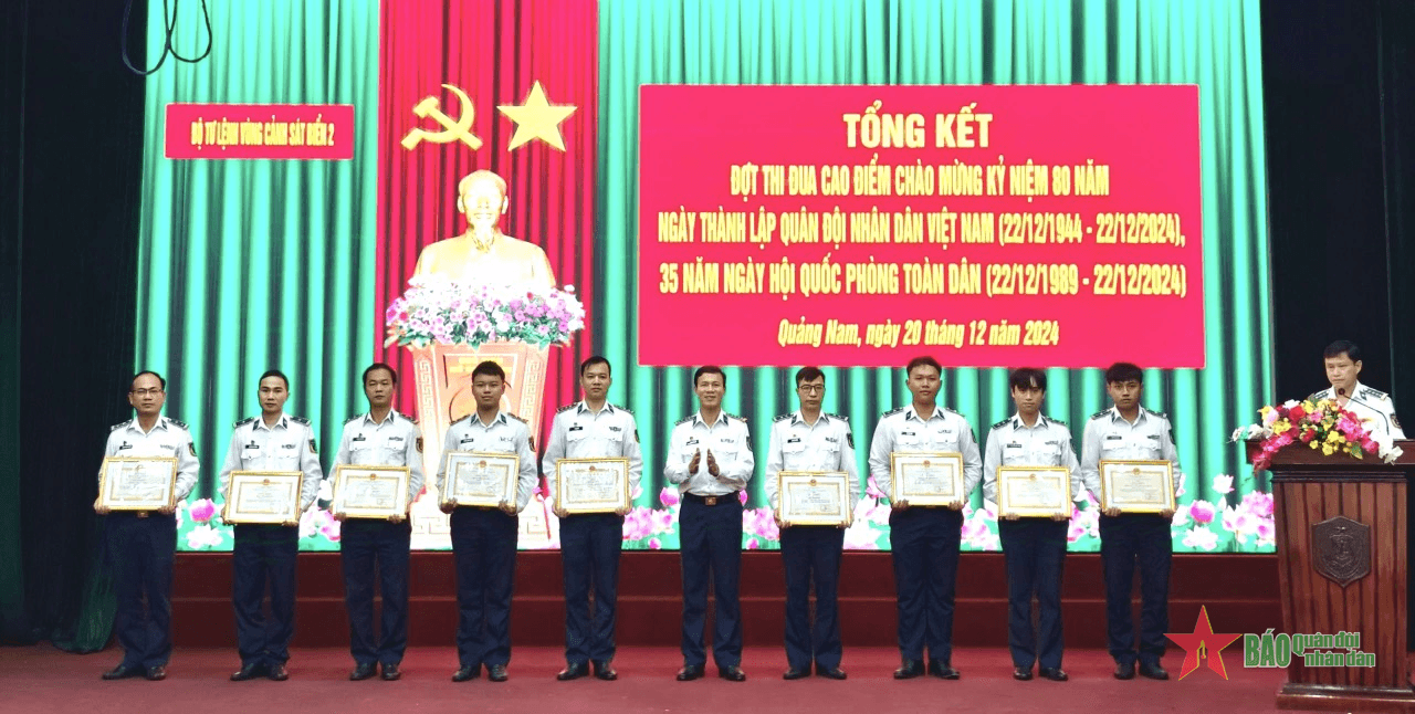 Vùng Cảnh sát biển 2 tổng kết đợt thi đua cao điểm