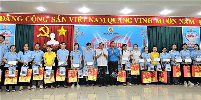 Xuân đoàn viên – Đồng hành cùng người lao động