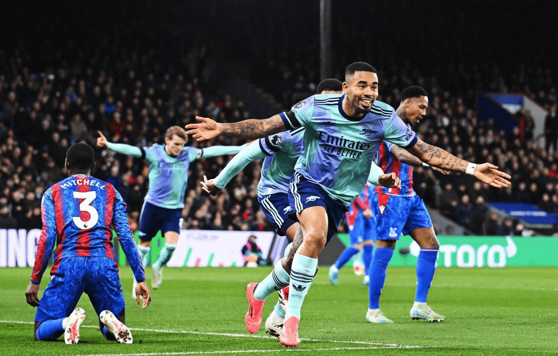 Tin thể thao (22-12): Arsenal hủy diệt Crystal Palace, Man City tiếp tục thất bại