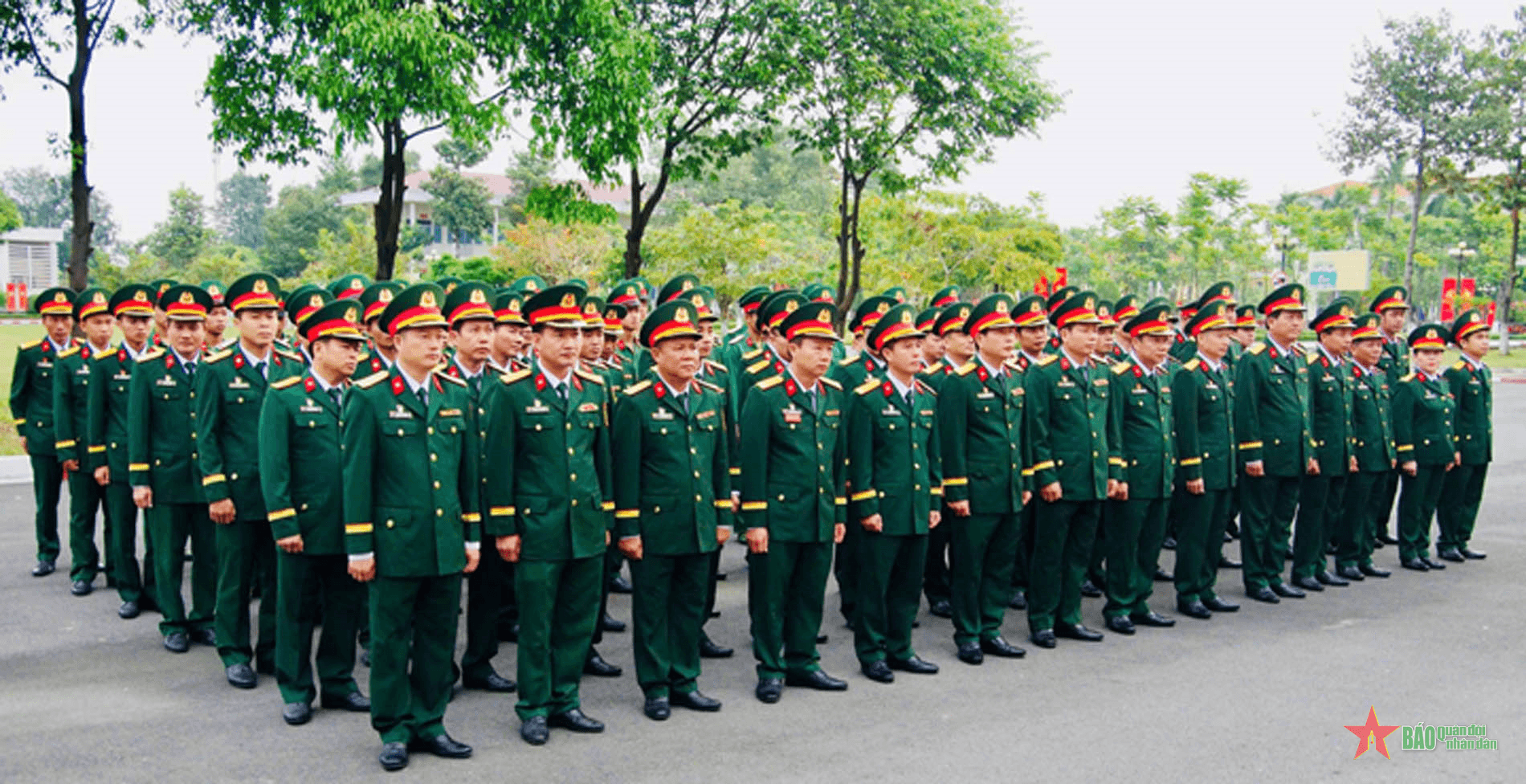 Sư đoàn 309 (Quân khu 7) dâng hương tưởng niệm các Anh hùng liệt sĩ