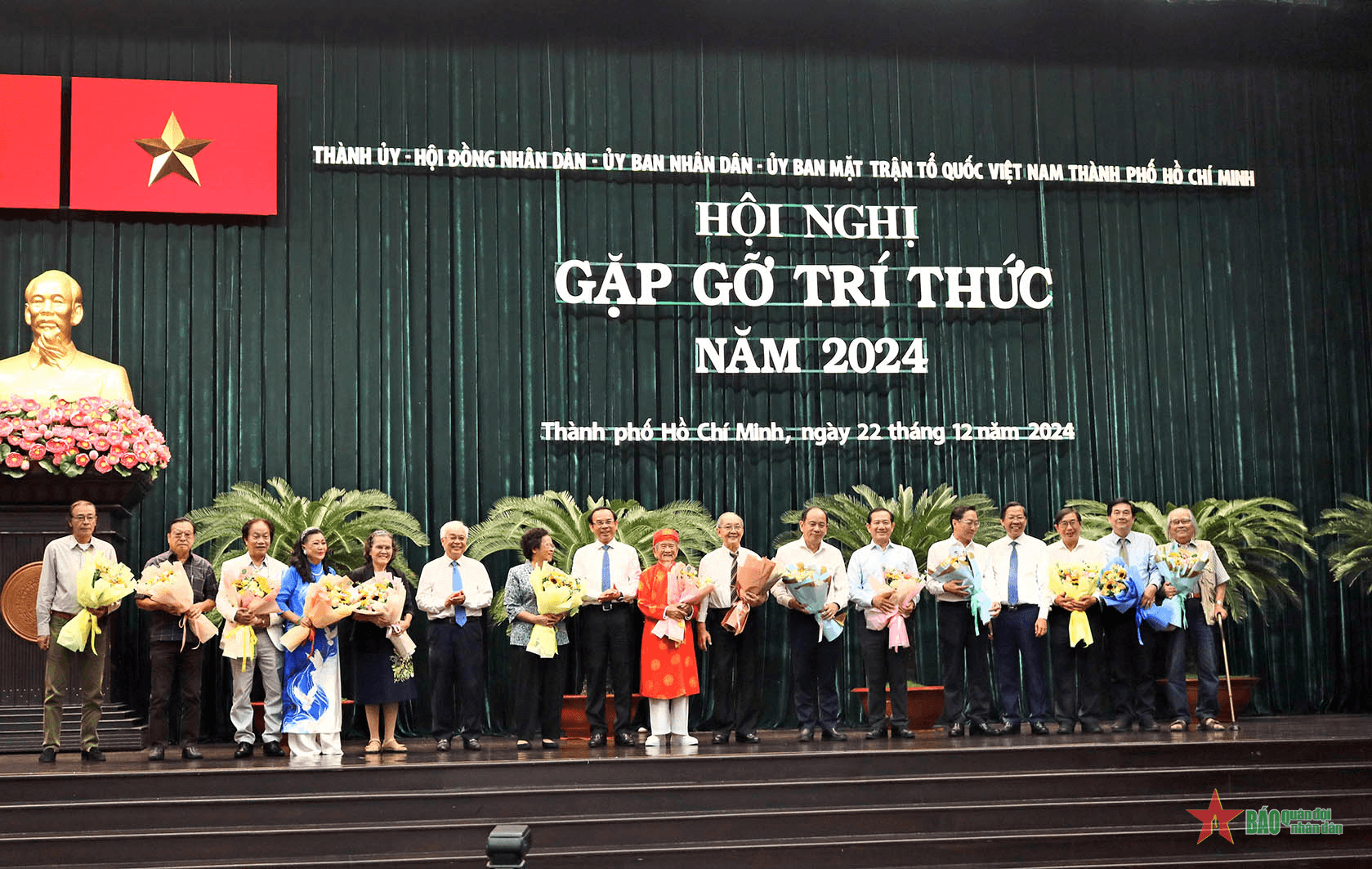Lắng nghe hiến kế của đại biểu trí thức để phát triển TP Hồ Chí Minh