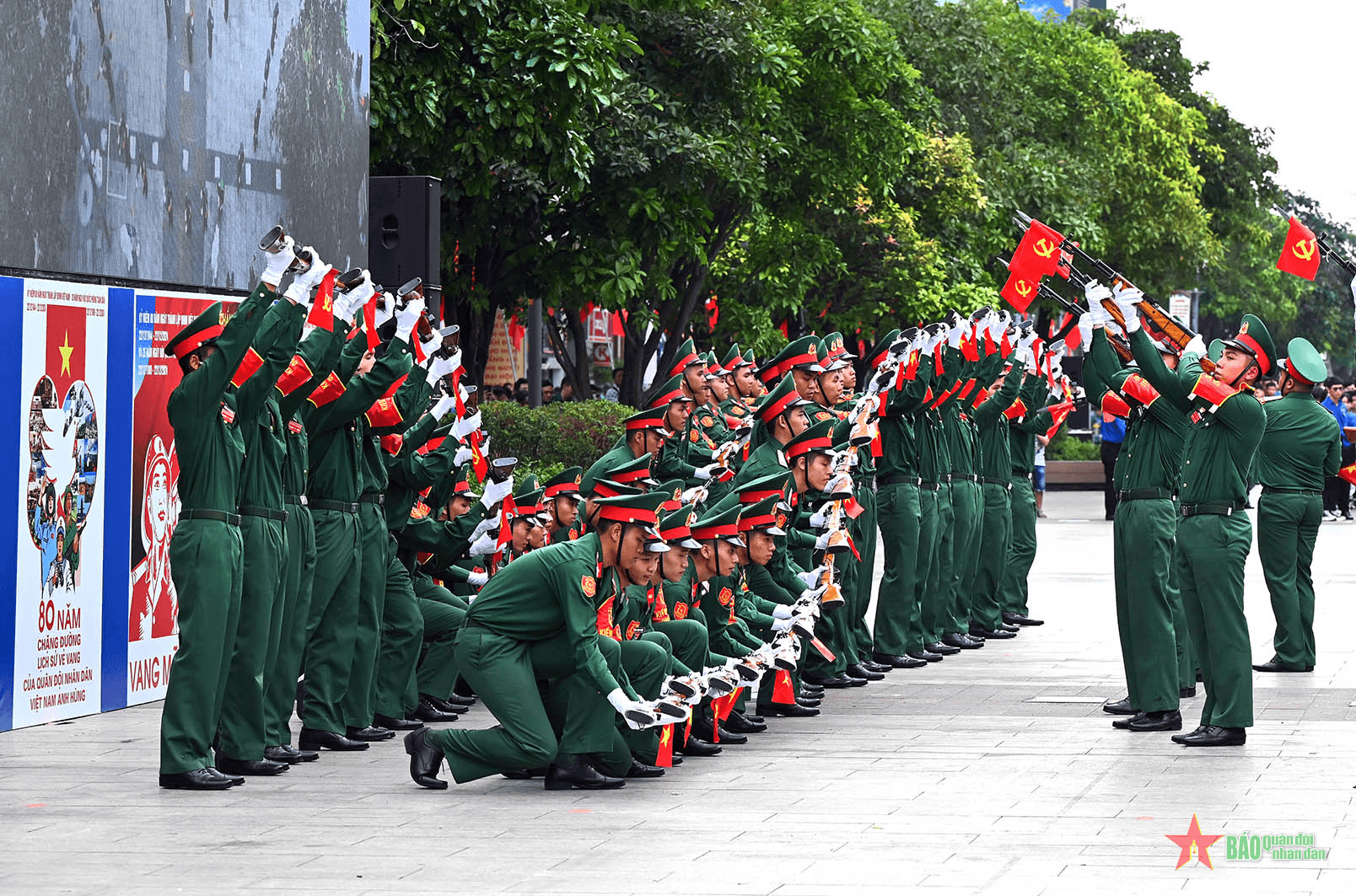 TP Hồ Chí Minh sôi động Ngày hội “Văn hóa quân-dân”
