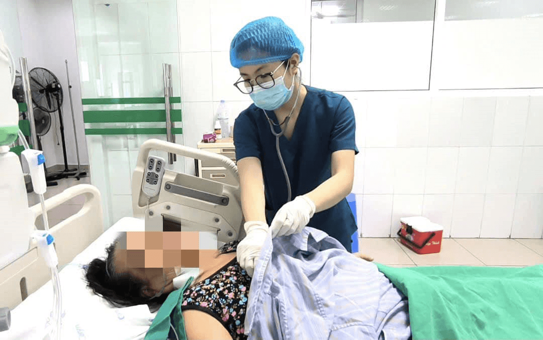 Bệnh viện Bệnh Nhiệt đới Trung ương cứu sống bệnh nhân sốc nhiễm khuẩn nặng
