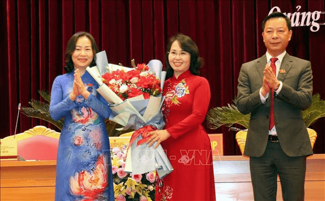 Nghị quyết của Ủy ban Thường vụ Quốc hội về công tác cán bộ