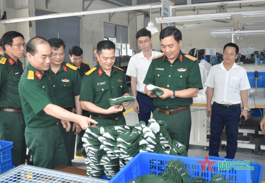 Toàn quân hoàn thành toàn diện công tác quân sự, quốc phòng năm 2024-Bài 2: Sáng tạo trong công tác hậu cần - kỹ thuật, đột phá lĩnh vực công nghiệp quốc phòng