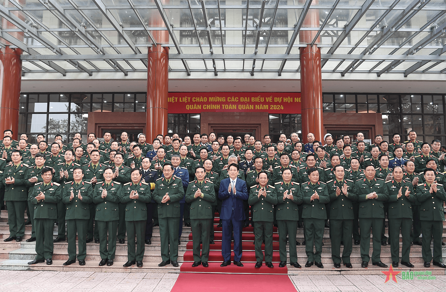 Bản tin thời sự tổng hợp tuần: Toàn quân luôn quán triệt sâu sắc, nắm chắc nhiệm vụ, nêu cao cảnh giác, SSCĐ cao