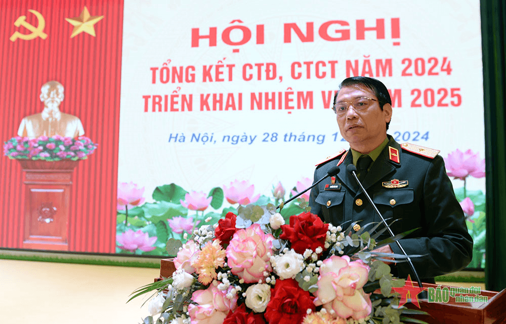 Binh chủng Tăng Thiết giáp tổ chức Hội nghị tổng kết công tác Đảng, công tác chính trị năm 2024