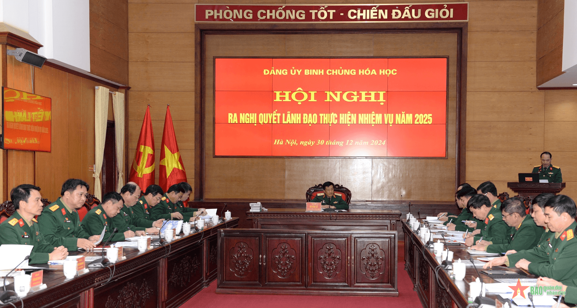 Đảng ủy Binh chủng Hóa học lãnh đạo thực hiện hiệu quả 3 khâu đột phá