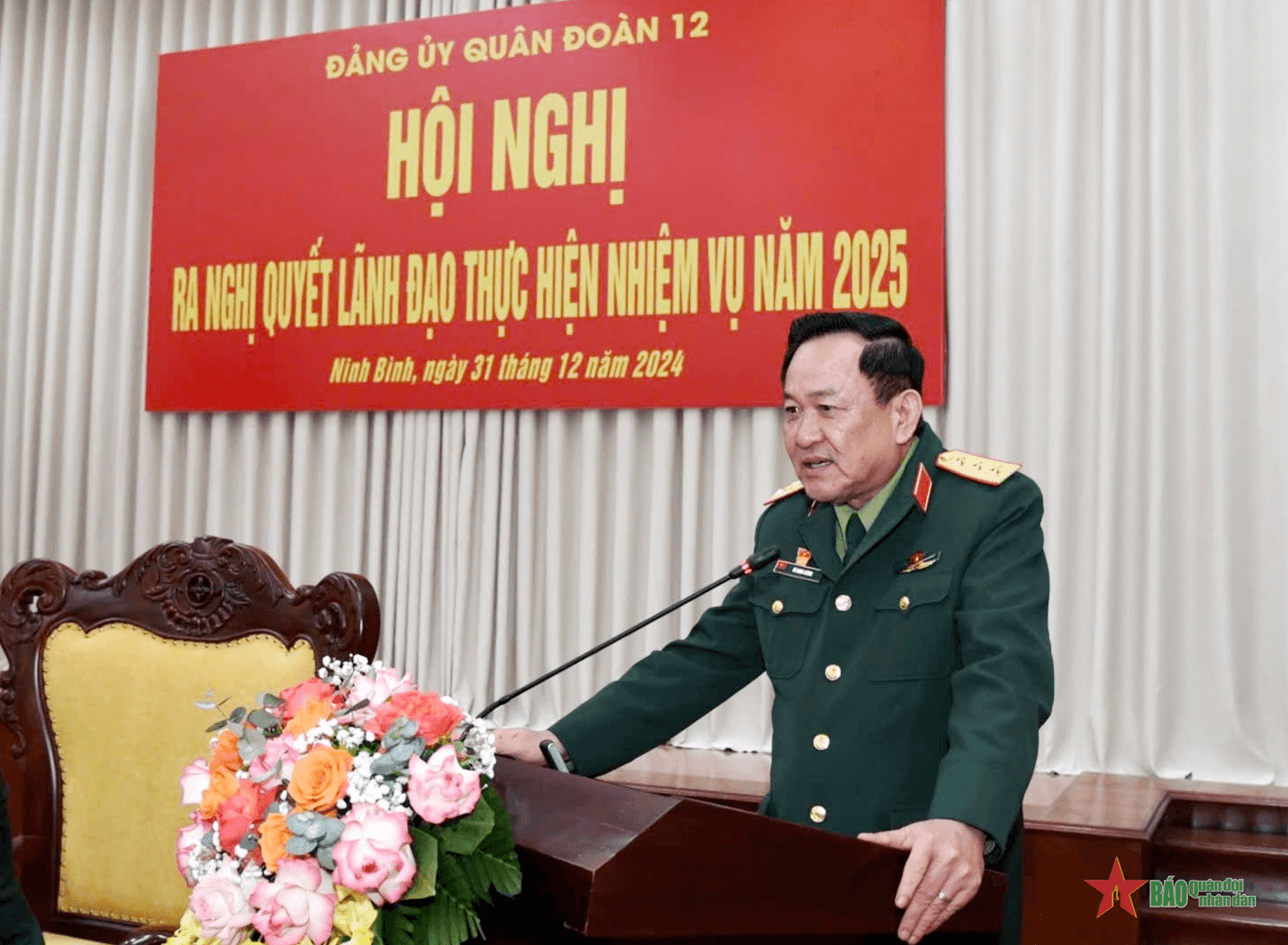 Thượng tướng Võ Minh Lương chỉ đạo Hội nghị Đảng ủy Quân đoàn 12