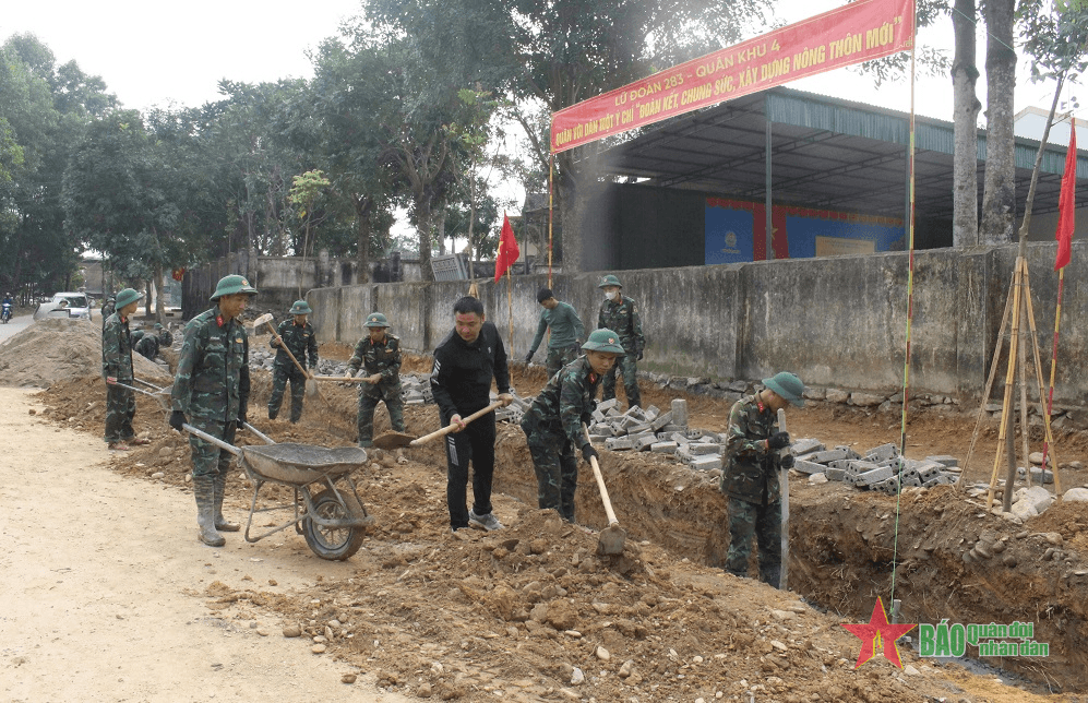 Bộ đội Lữ đoàn Phòng không 283 trong lòng nhân dân Thanh Sơn