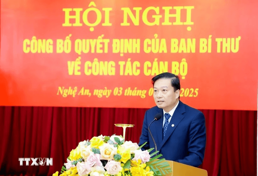 Đồng chí Lê Hồng Vinh được bầu làm Chủ tịch UBND tỉnh Nghệ An