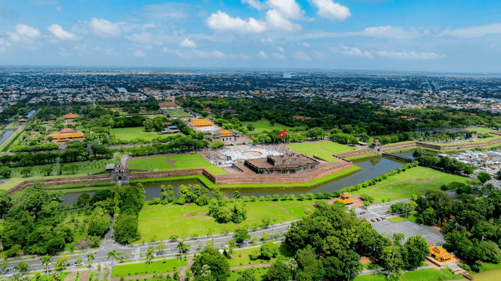 Đối thoại chủ nhật: Sức bật mới để TP Huế phát triển