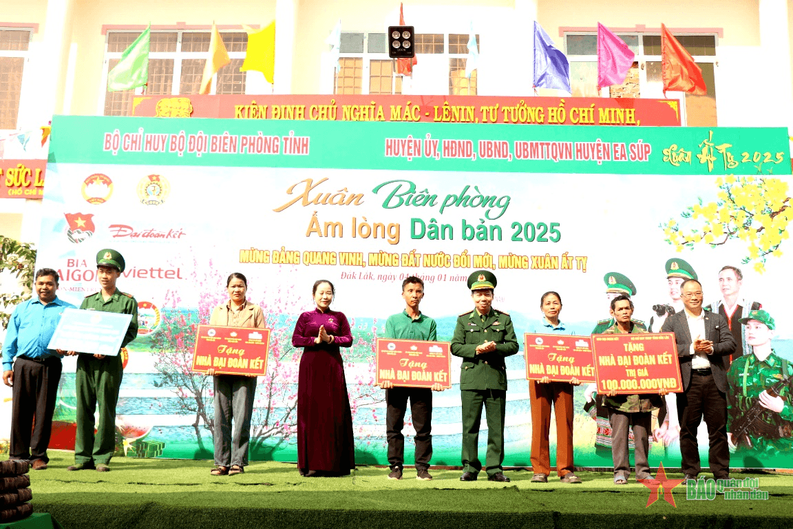 Đắk Lắk: Nhiều hoạt động trong chương trình “Xuân Biên phòng ấm lòng dân bản”
