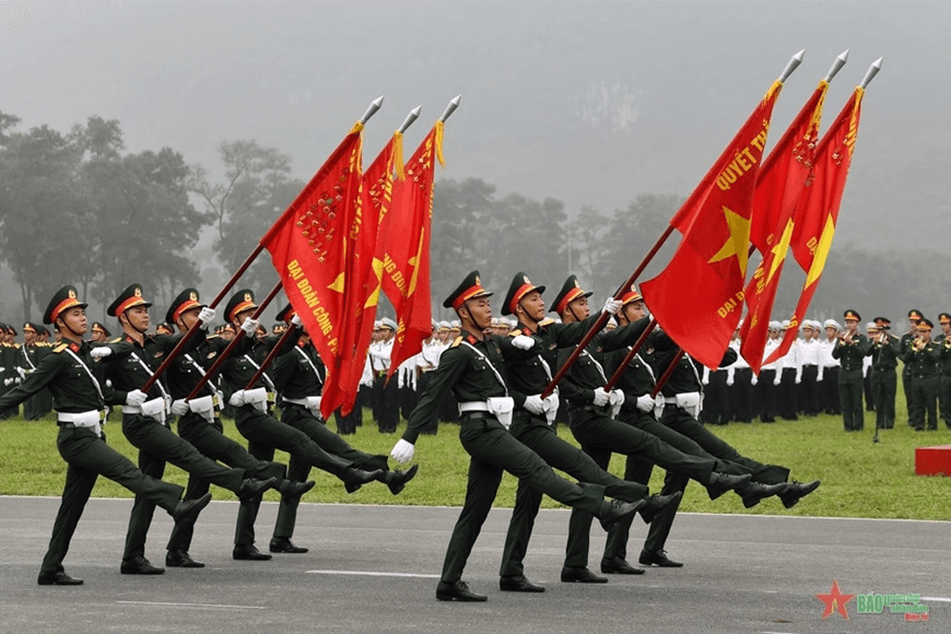 Hỏi - đáp pháp luật: Đề nghị tòa soạn cho biết, tiêu chuẩn xét bổ nhiệm chức vụ đối với hạ sĩ quan, binh sĩ được quy định như thế nào?