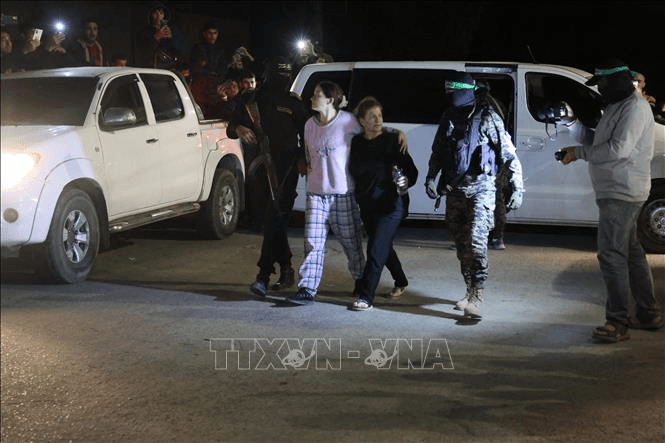Căng thẳng tại Trung Đông: Hamas tuyên bố sẵn sàng thả 34 con tin Israel