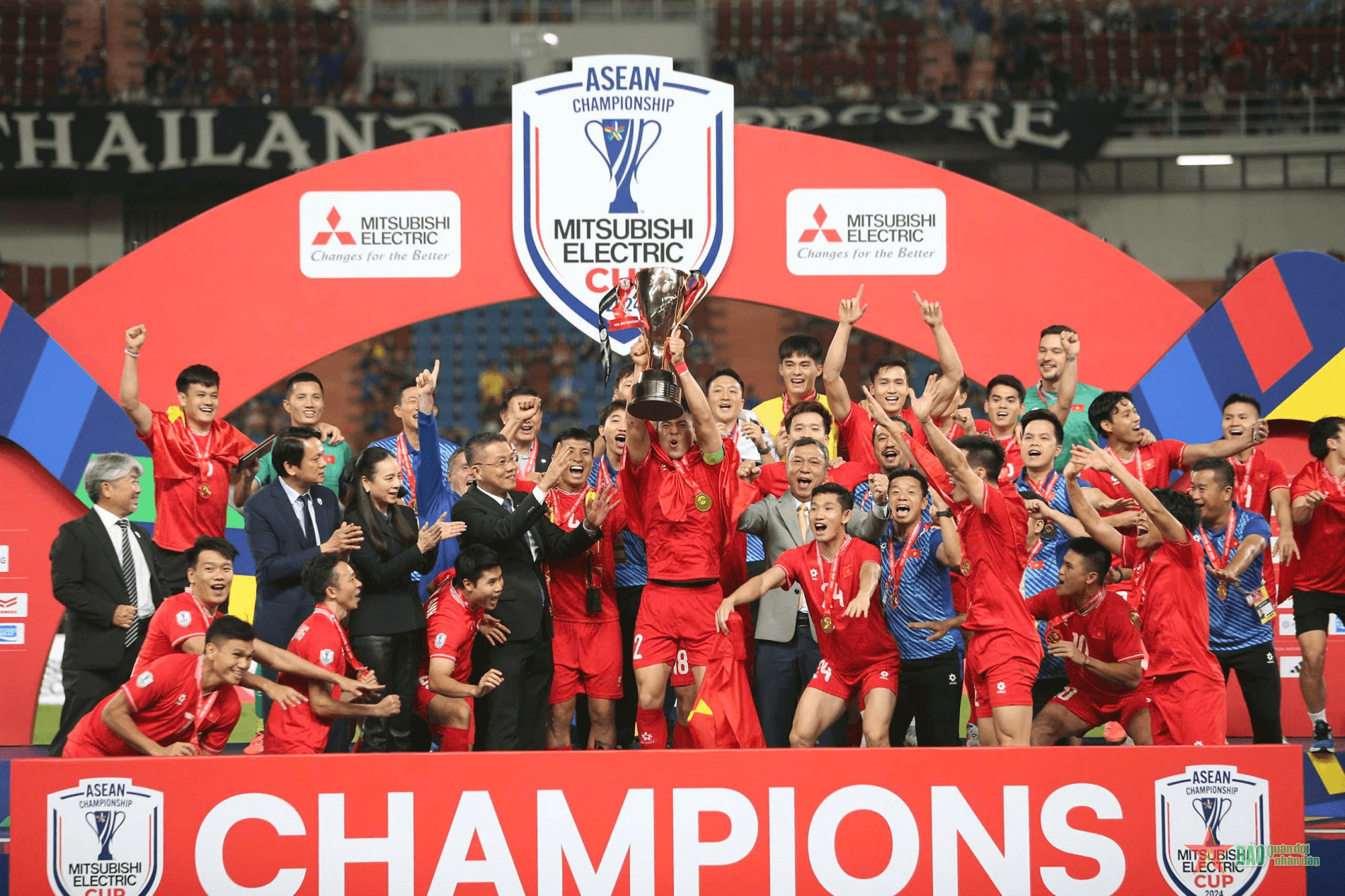 Đội tuyển Việt Nam nhận bao nhiêu tiền thưởng sau khi vô địch ASEAN Cup?