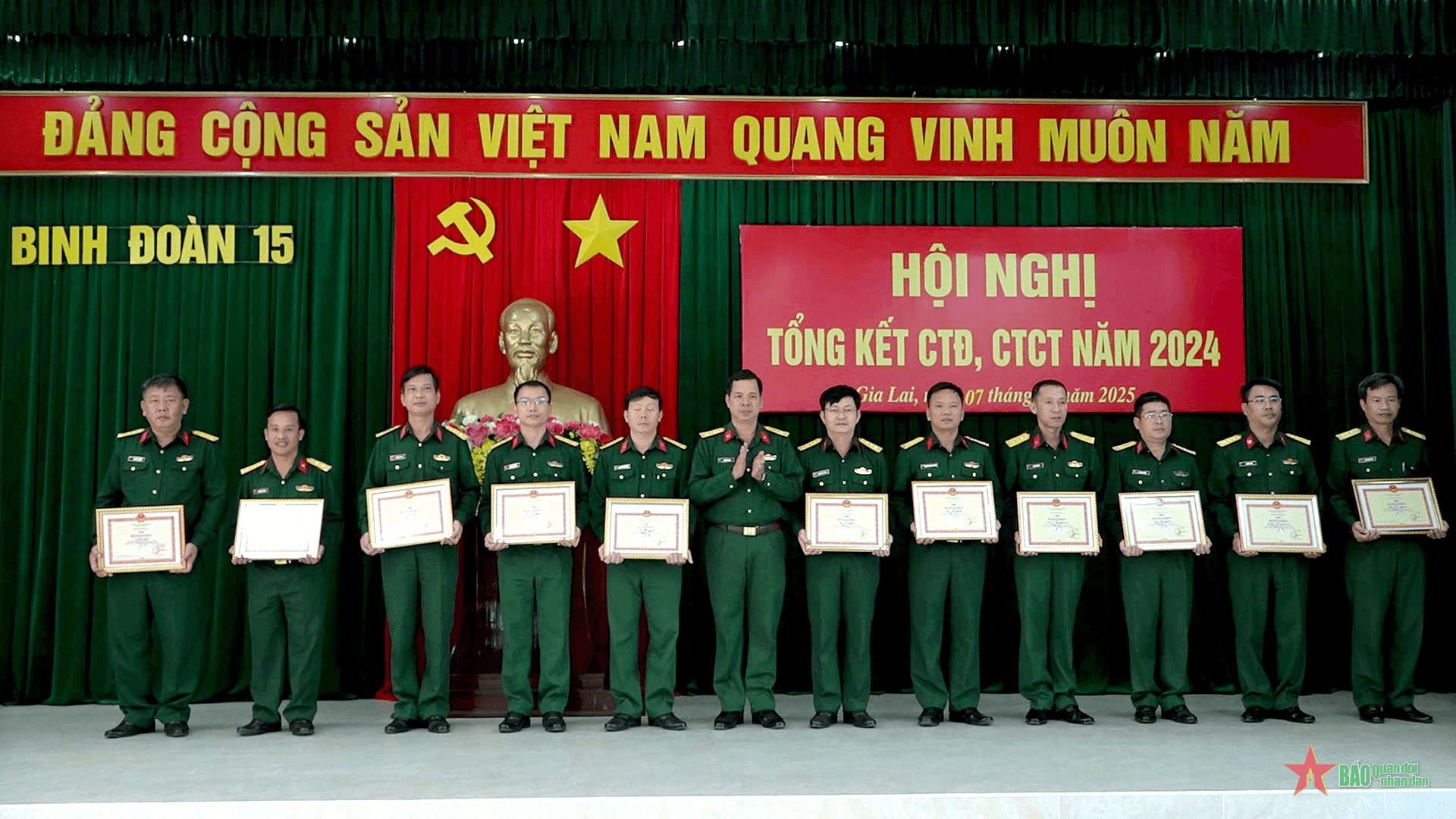 Binh đoàn 15: Hoạt động công tác Đảng, công tác chính trị có nền nếp, hiệu quả