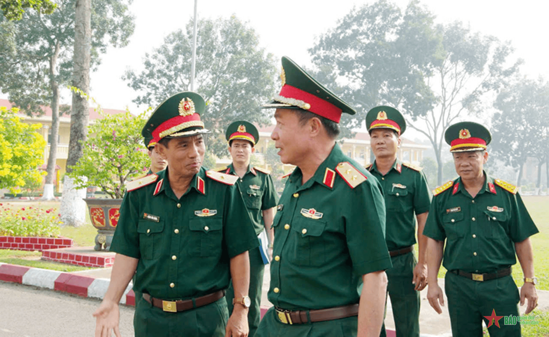 Cục Quân huấn - Nhà trường khảo sát vị trí luyện tập diễu binh, diễu hành tại Sư đoàn 309