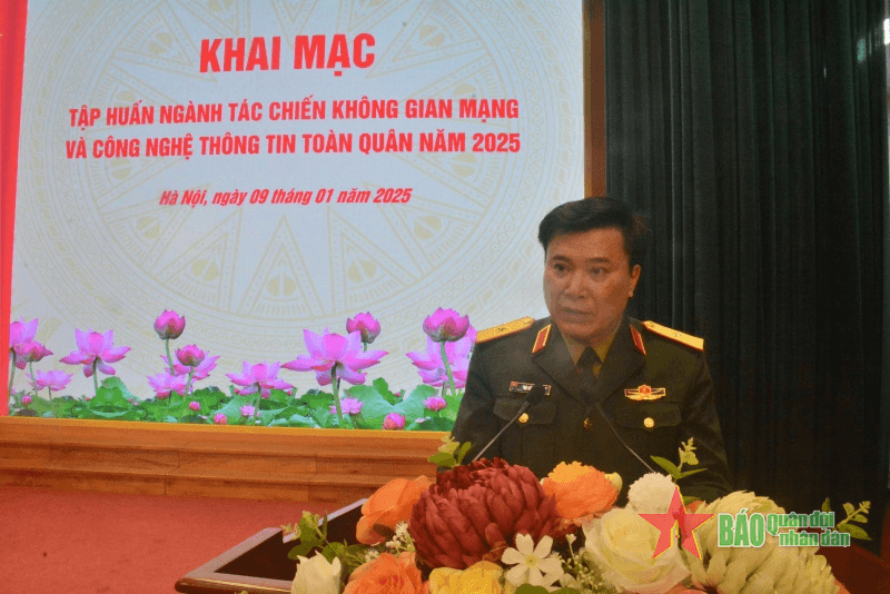 Tập huấn ngành tác chiến không gian mạng và công nghệ thông tin toàn quân