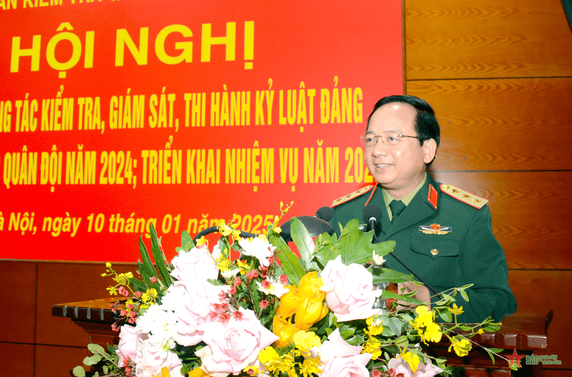 Thượng tướng Trịnh Văn Quyết dự hội nghị tổng kết công tác kiểm tra, giám sát trong Đảng bộ Quân đội