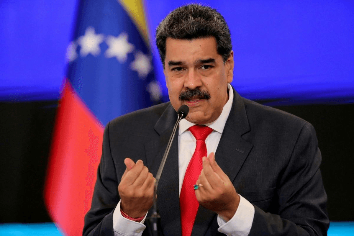 Quân đội Venezuela cam kết trung thành tuyệt đối với Tổng thống Maduro