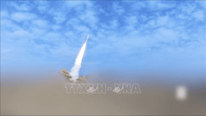Houthi tấn công tàu sân bay Mỹ ở Biển Đỏ