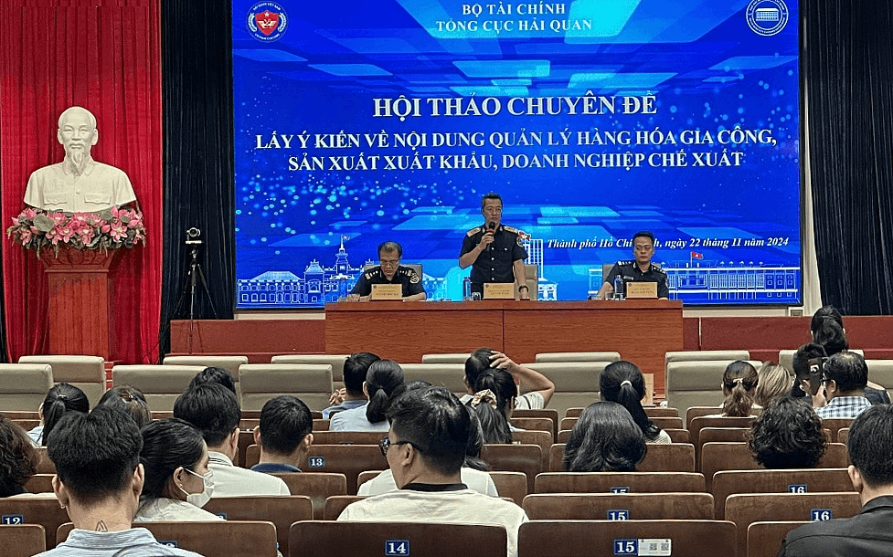Doanh nghiệp mong chờ chính sách mới trong thủ tục, giám sát hải quan