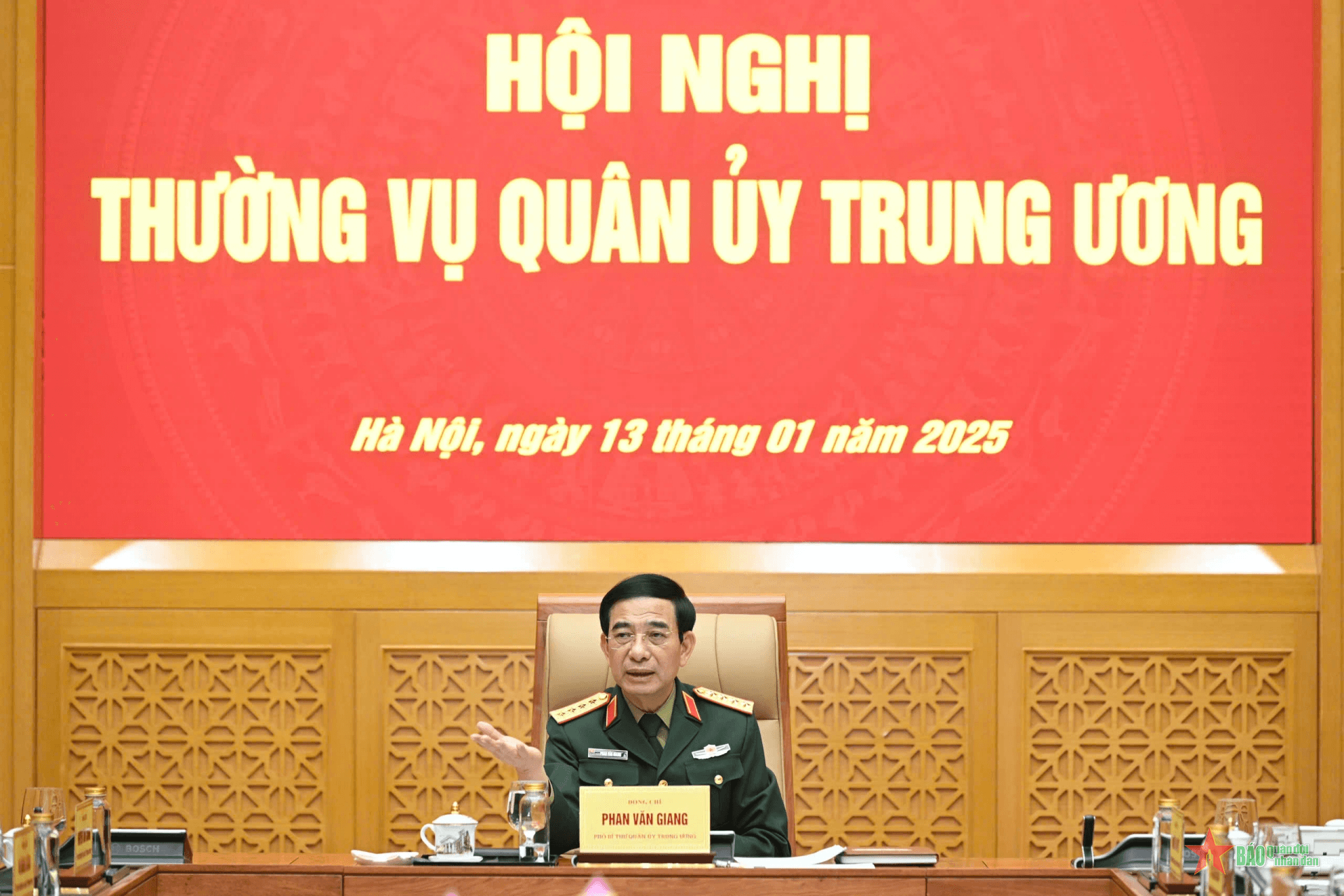 Đại tướng Phan Văn Giang chủ trì Hội nghị Thường vụ Quân ủy Trung ương