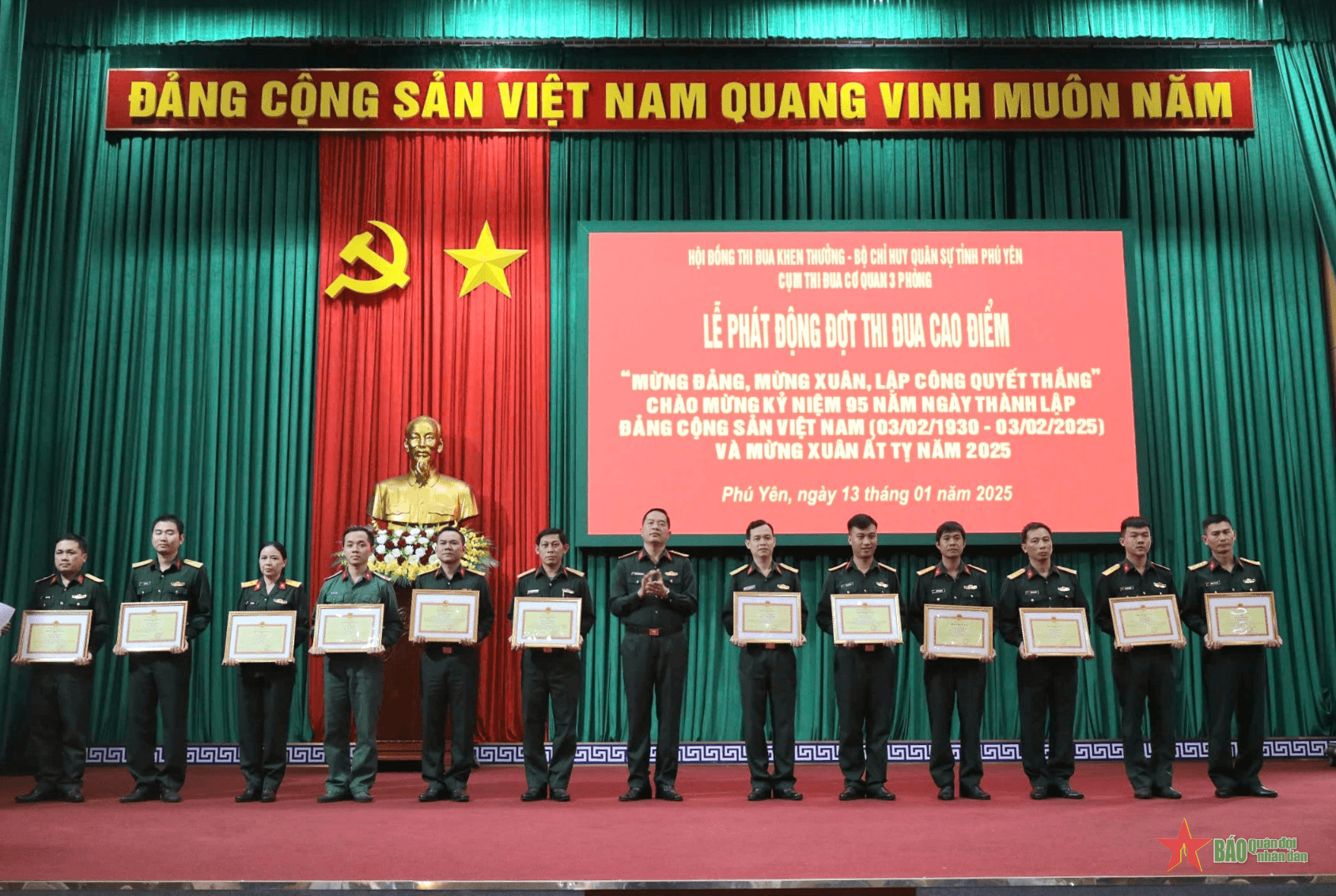 Khối cơ quan Bộ CHQS tỉnh Phú Yên phát động thi đua cao điểm
