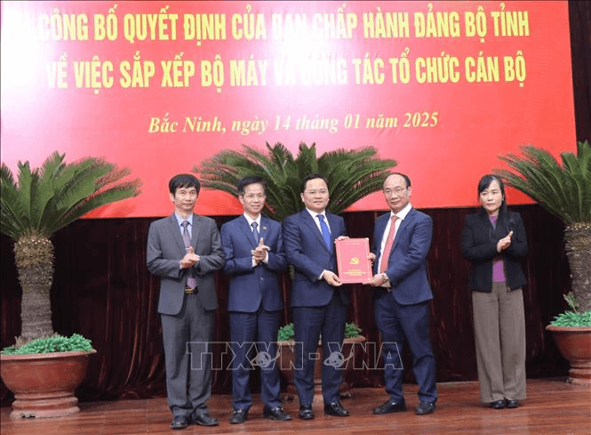 Tỉnh đầu tiên công bố quyết định sáp nhập Ban Tuyên giáo và Ban Dân vận Tỉnh ủy