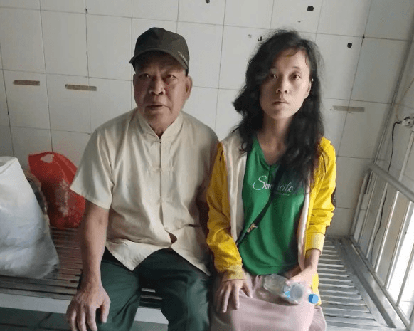 Nghĩa tình đồng đội: Cựu chiến binh nuôi hai con bị bệnh nặng