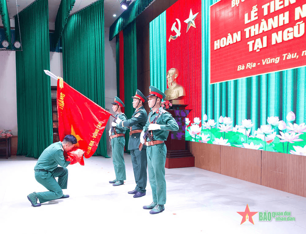 Bộ CHQS tỉnh Bà Rịa-Vũng Tàu tiễn quân nhân xuất ngũ trở về địa phương