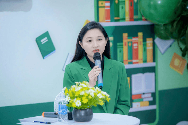 Nhà thơ Lữ Mai và Trường ca “Lũ” đồng hành cùng trẻ em vùng cao