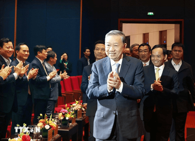 Tổng Bí thư Tô Lâm dự Diễn đàn Quốc gia Phát triển doanh nghiệp công nghệ số Việt Nam lần thứ VI