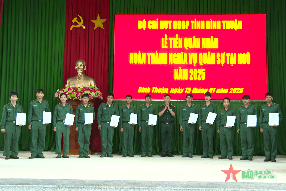 BĐBP tỉnh Bình Thuận: Tiễn quân nhân hoàn thành nghĩa vụ quân sự trở về địa phương