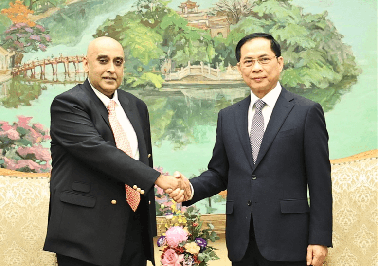 Phó thủ tướng Bùi Thanh Sơn tiếp Chủ tịch Tập đoàn Makara Capital Ali Ijaz Ahmad