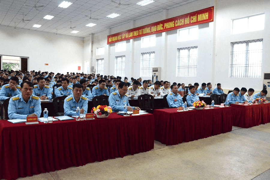 Quân chủng Phòng không-Không quân tập huấn công tác huấn luyện bay, bảo đảm an toàn bay và tìm kiếm cứu nạn năm 2025