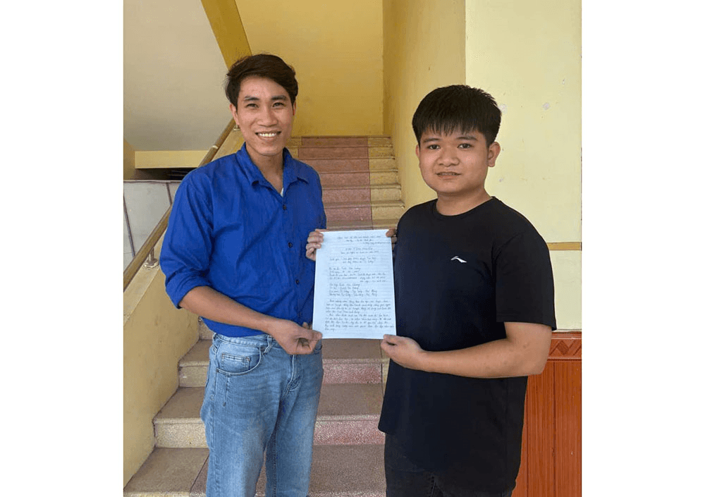 Tân kỹ sư tình nguyện nhập ngũ