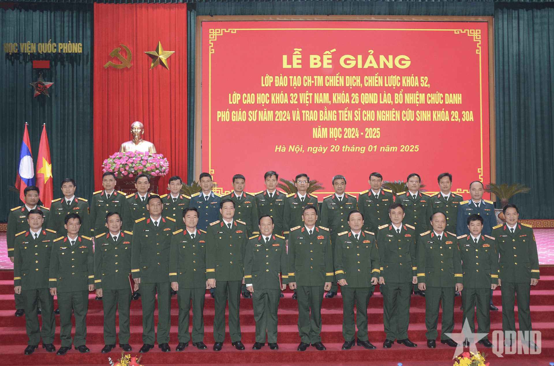 Bế giảng lớp đào tạo chỉ huy-tham mưu chiến dịch, chiến lược khóa 52