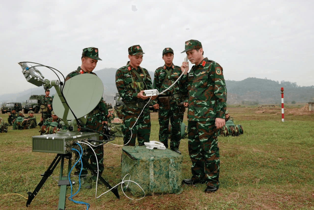 Giữ vững "mạch máu" thông tin trên địa bàn miền Trung - Tây Nguyên