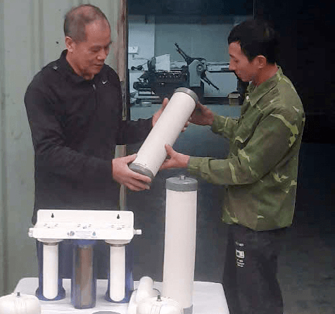 Thiết bị lọc nước từ vỏ trấu giúp cựu chiến binh làm giàu