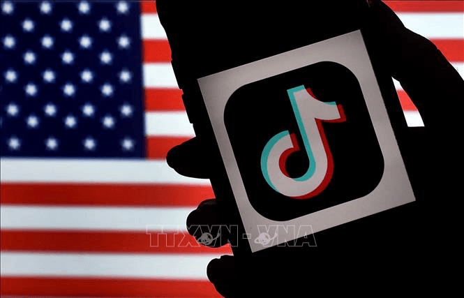 Tổng thống Mỹ Donald Trump "bật đèn xanh" để tỷ phú Elon Musk mua TikTok