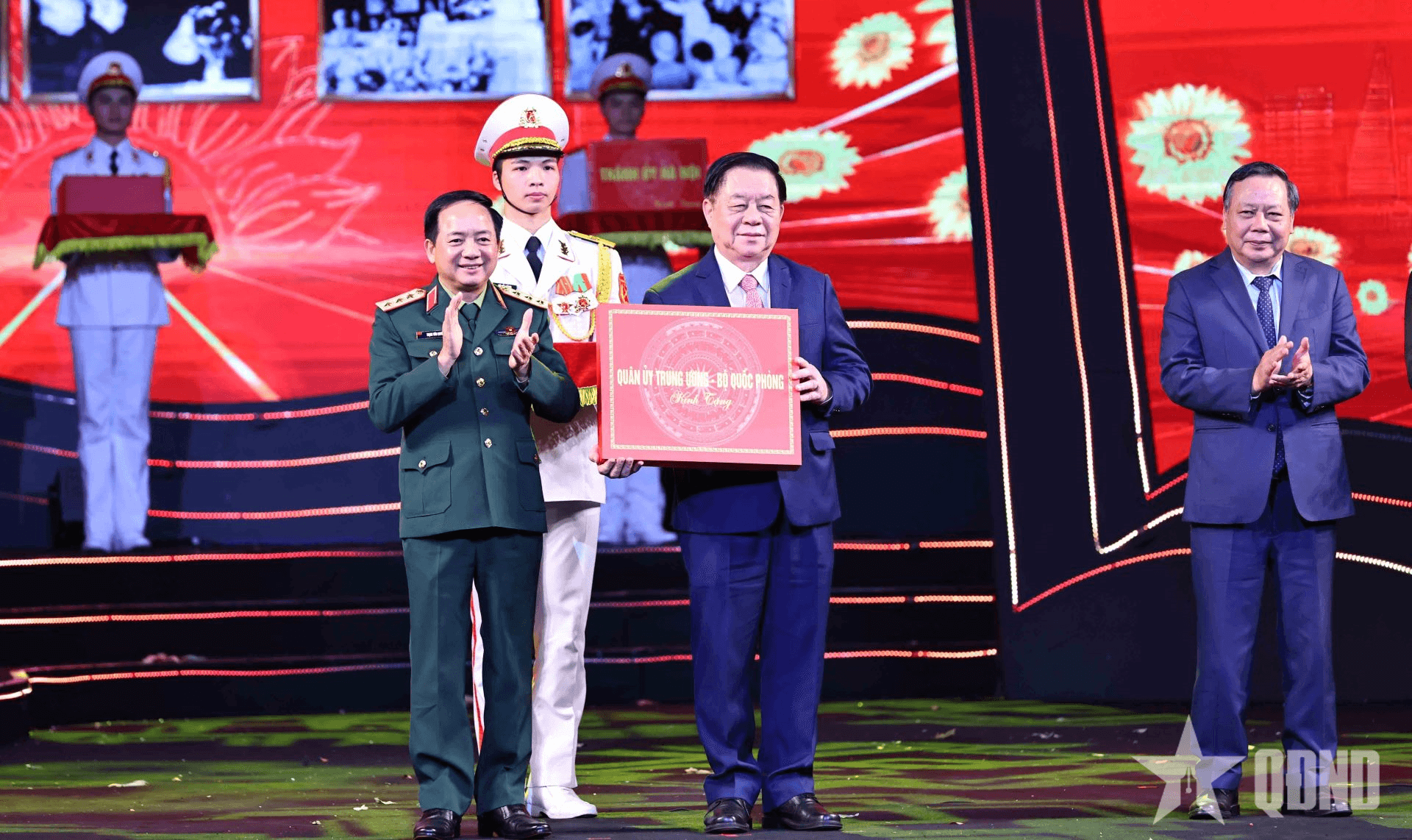 Đặc sắc chương trình chính luận nghệ thuật “Mãi mãi niềm tin theo Đảng”