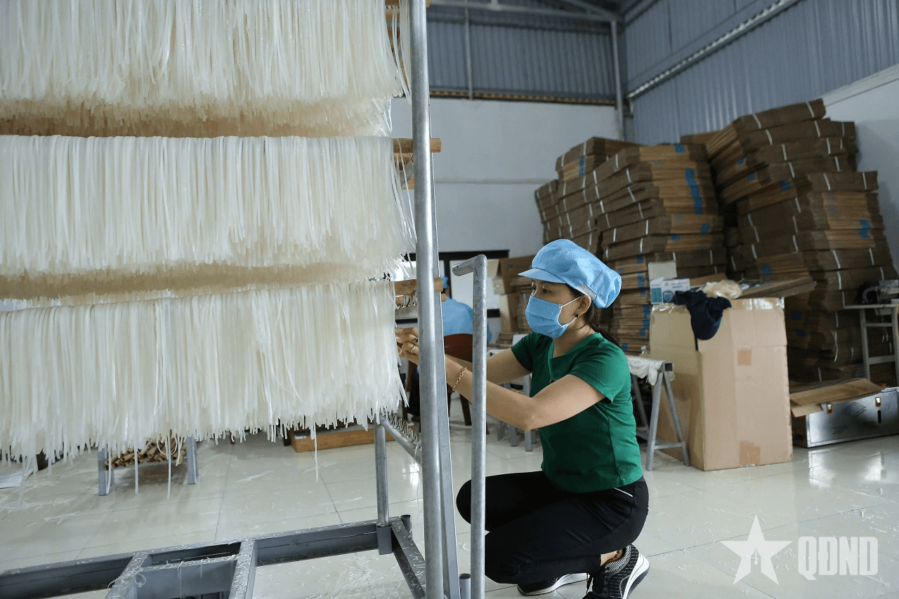 Làng nghề mỳ Chũ nhộn nhịp cuối năm