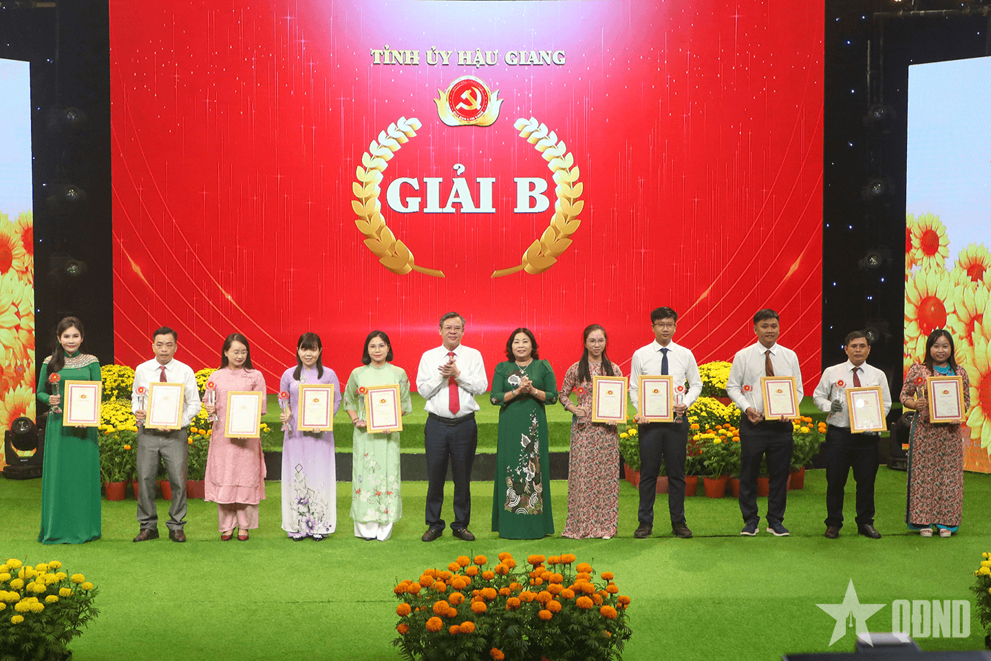 Báo Quân đội nhân dân đoạt Giải Búa liềm vàng lần thứ 3 tỉnh Hậu Giang