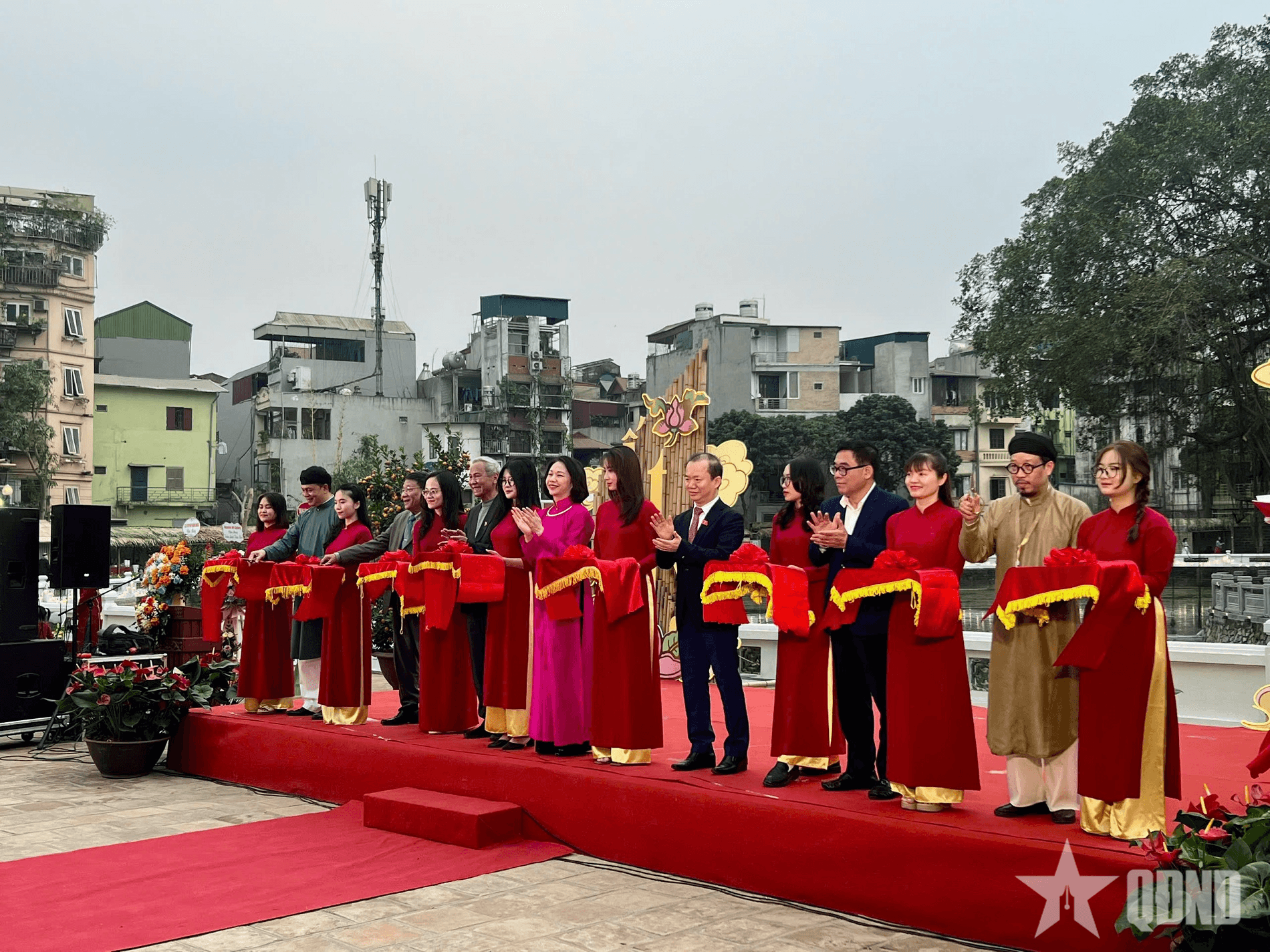 Khai mạc Hội chữ Xuân Ất Tỵ 2025