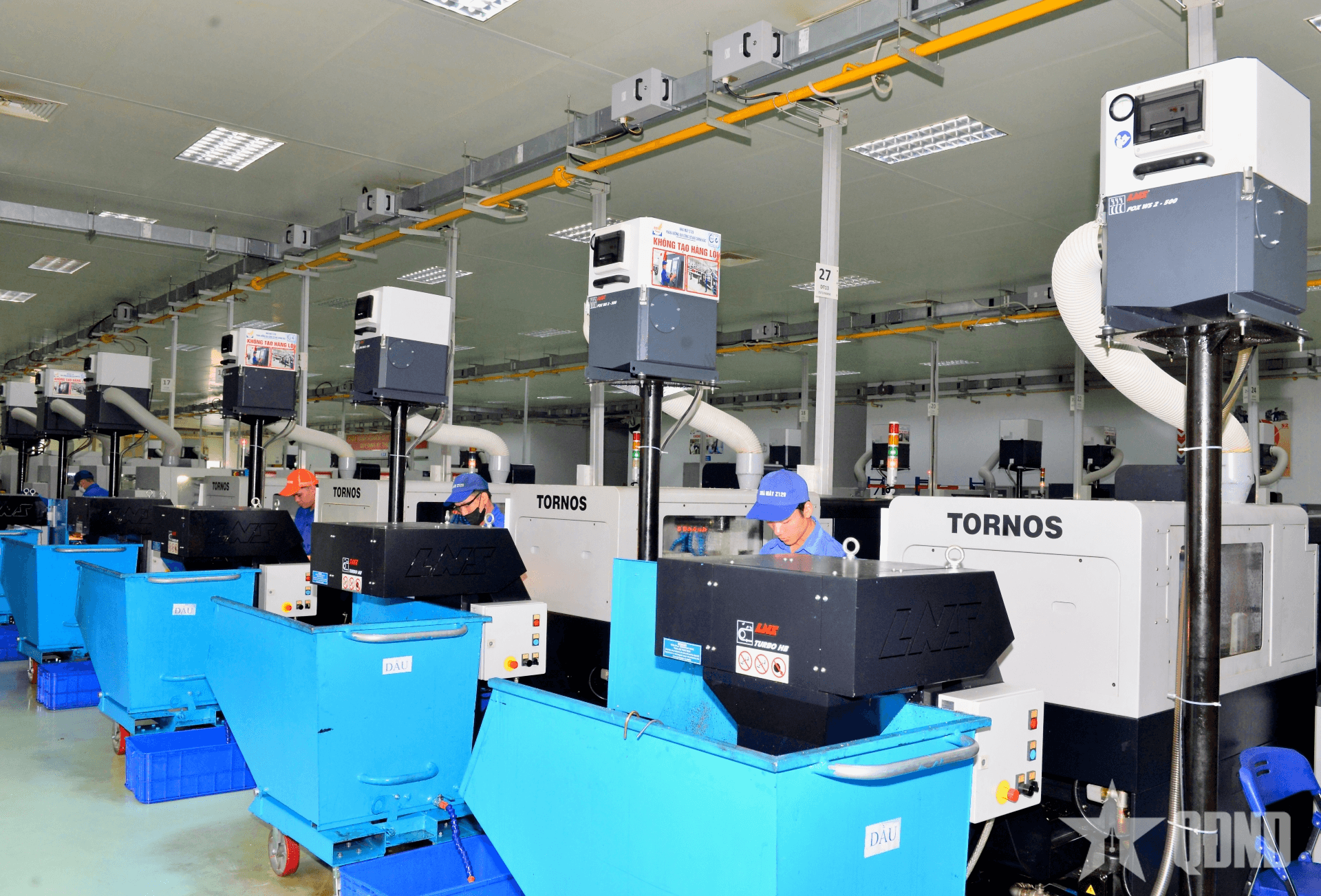 Khai thác động lực tăng trưởng từ năng suất lao động